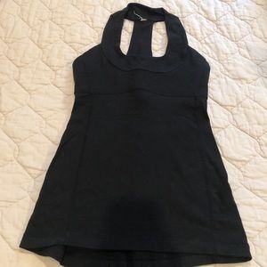 Lululemon workout top with built in bra